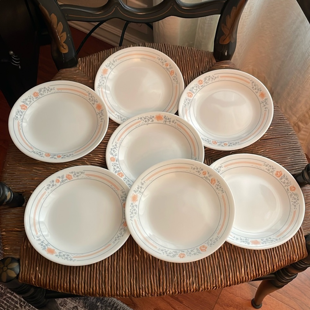 CORELLE Vintage Apricot Grove Bread & Butter Plates Set of 7 USA Great Condition